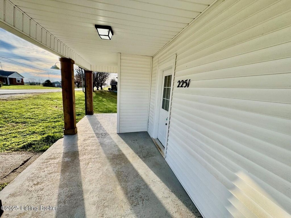 Photo of 2251 Main St, Willisburg, KY 40078 (MLS # 1704617)