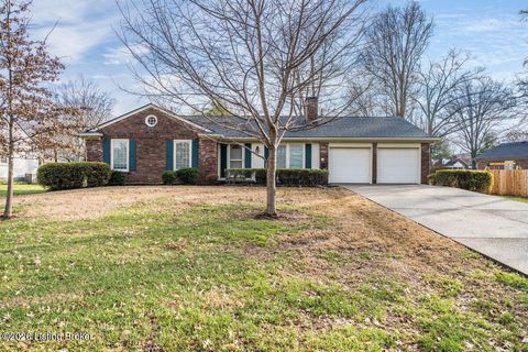 Photo of 117 Blaine Rd, Bellemeade, KY 40222 (MLS # 1703609)
