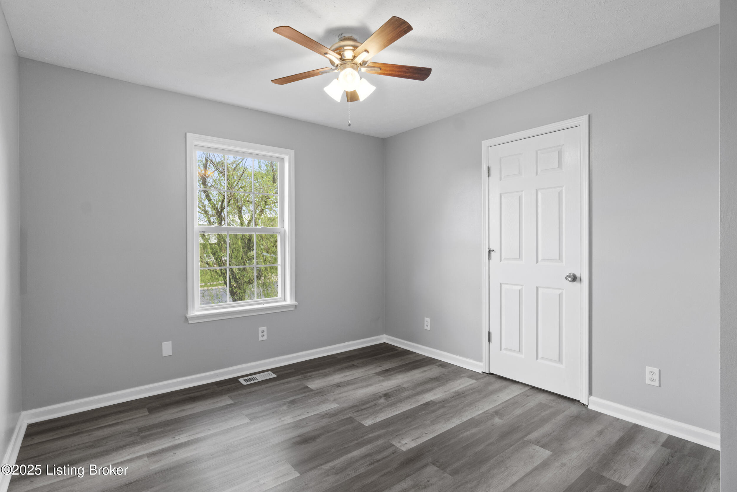 8816 Persistence Dr, Louisville, Pennsylvania image 16