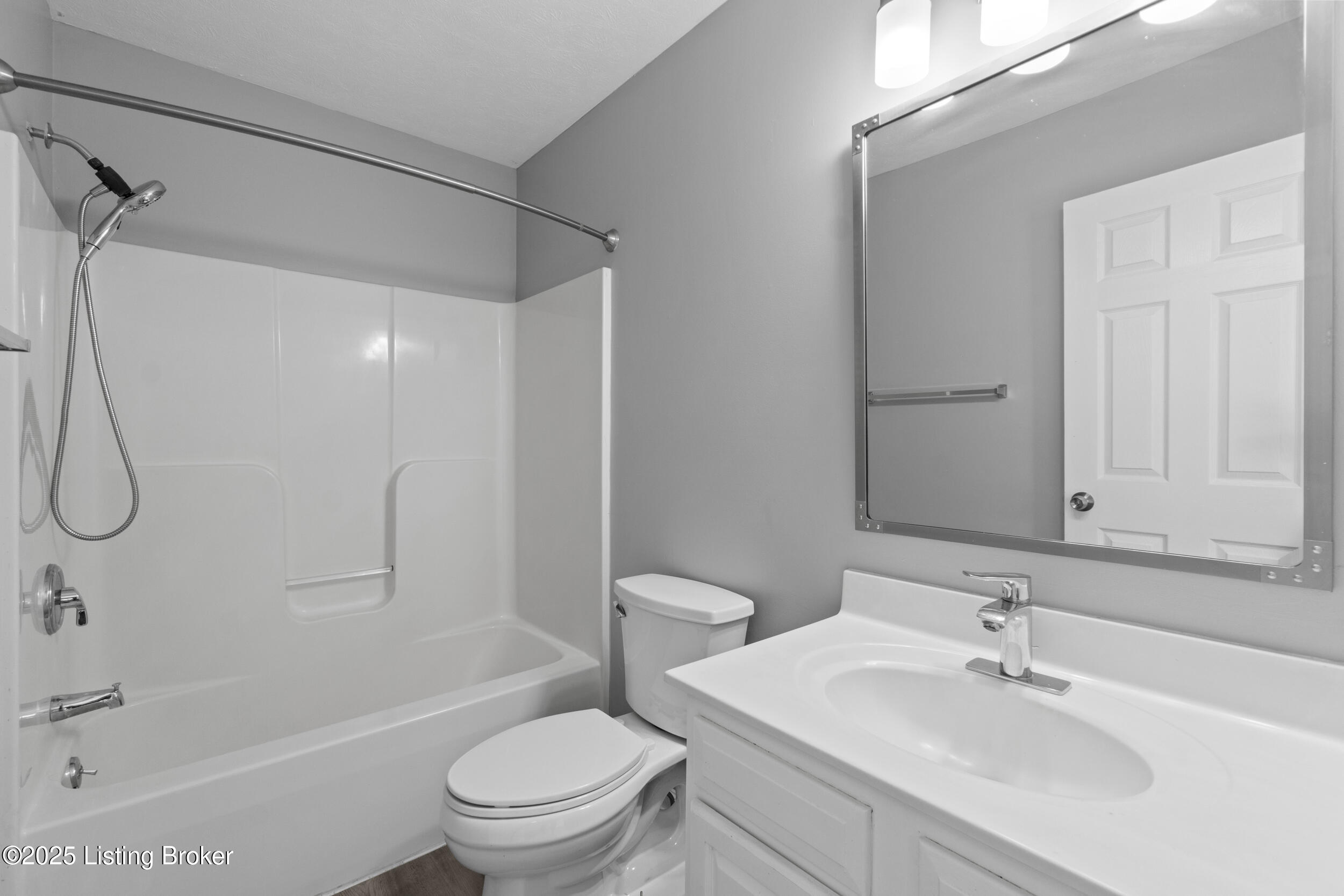 8816 Persistence Dr, Louisville, Pennsylvania image 22
