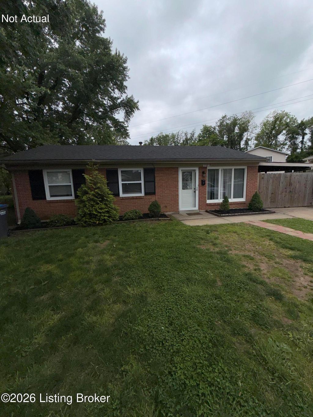 Photo of 11818 Mahogany Dr, Louisville, KY 40272 (MLS # 1716835)