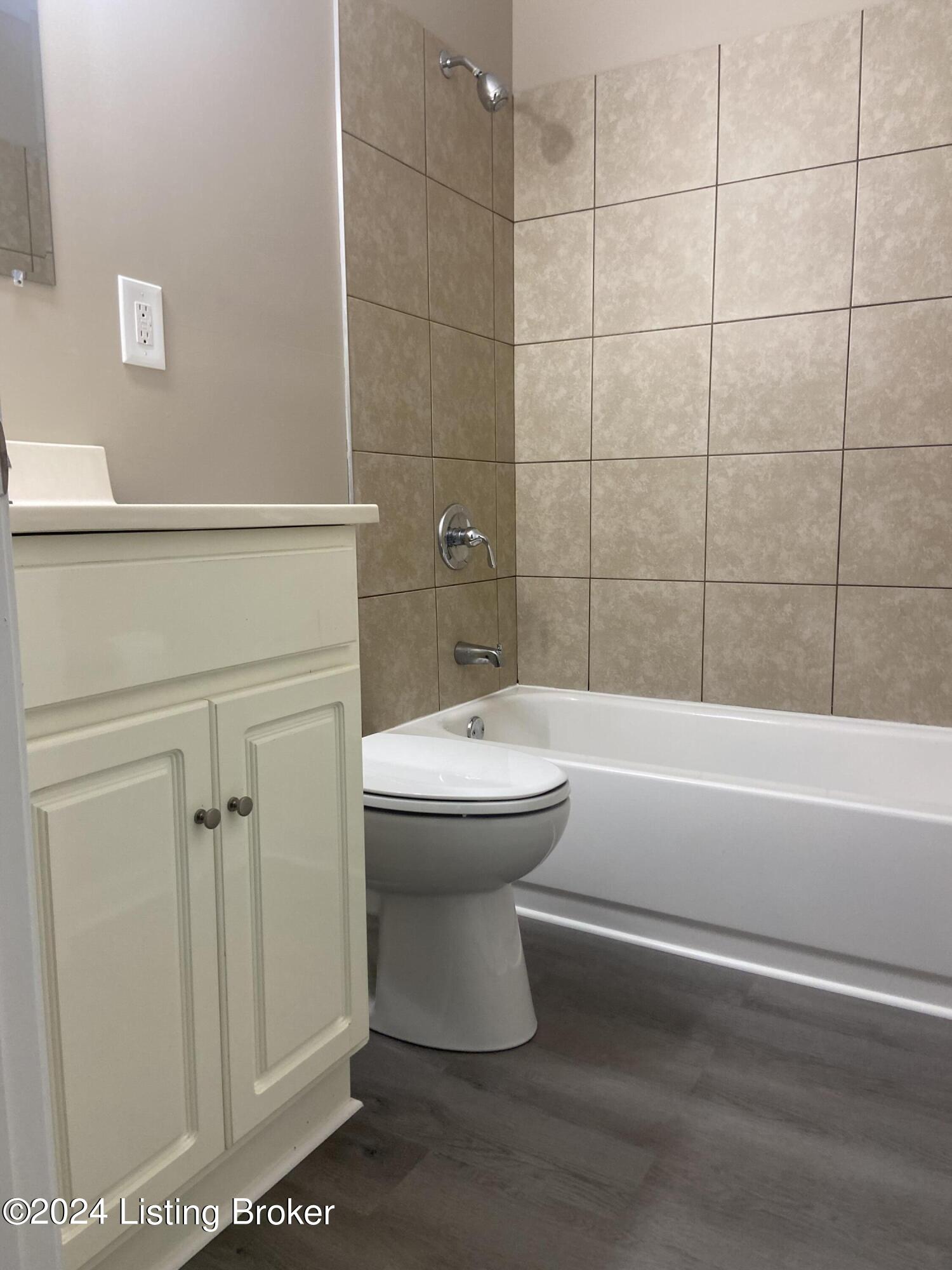 119 Briarwood Ln, Louisville, Kentucky image 11