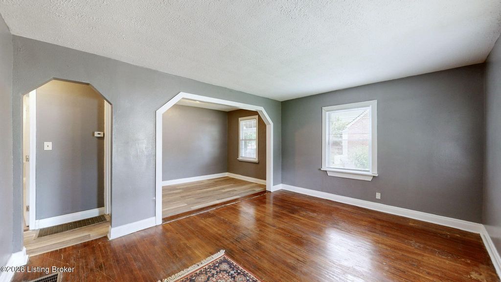 Photo of 1826 S 24th St, Louisville, KY 40210 (MLS # 1717859)