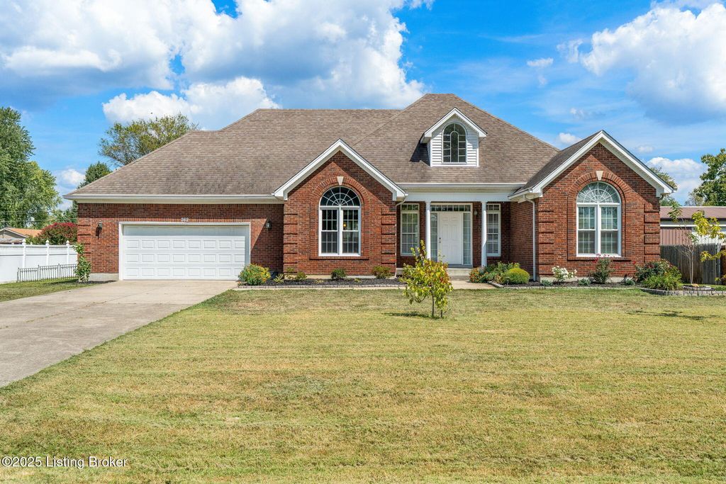 Photo of 262 Centerview Dr, Shepherdsville, KY 40165 (MLS # 1700267)