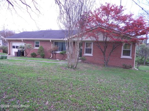 Townhouse For Sale - 113 Edgewood Dr<br/> Bardstown, KY 40004