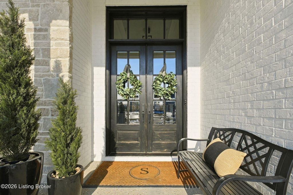 Photo of 6509 Rosecliff Ct, Prospect, KY 40059 (MLS # 1710008)