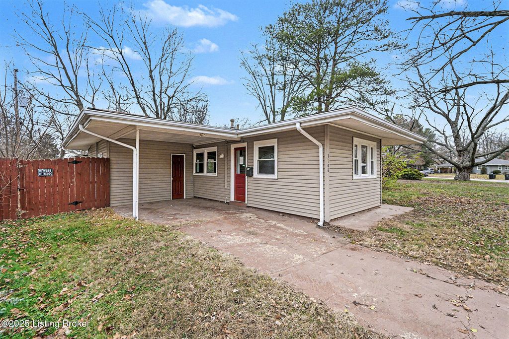 Photo of 3106 Rosedale Blvd, Louisville, KY 40220 (MLS # 1705285)
