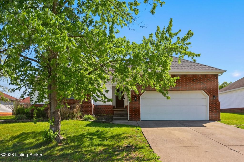 Photo of 508 Harlan Dr, Nicholasville, KY 40356 (MLS # 1714822)