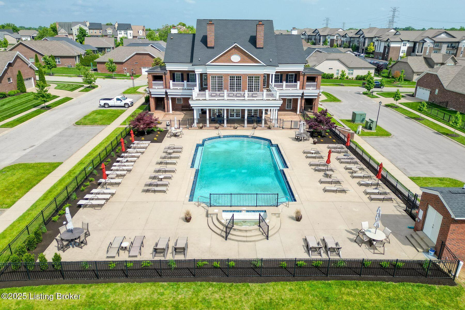 1206 Helm Place Ln, Louisville, Kentucky image 48