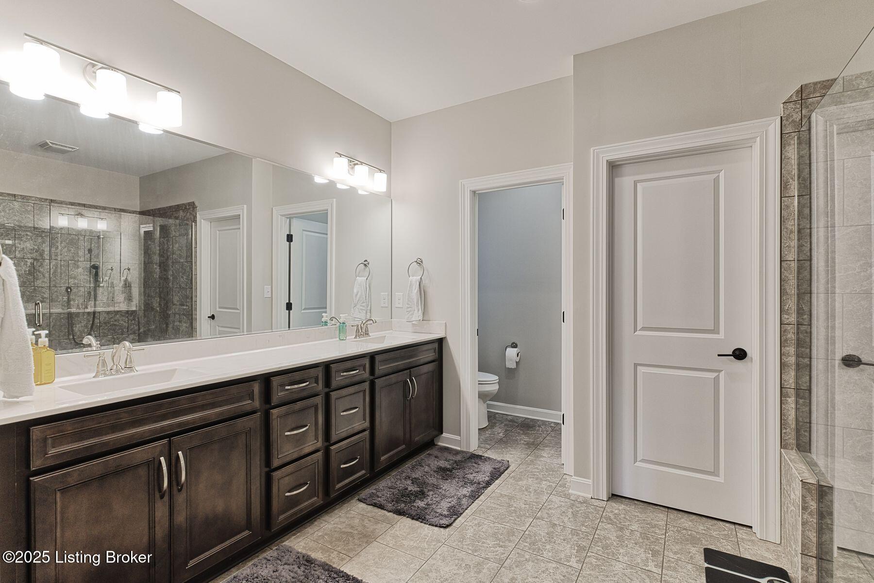 1206 Helm Place Ln, Louisville, Kentucky image 25