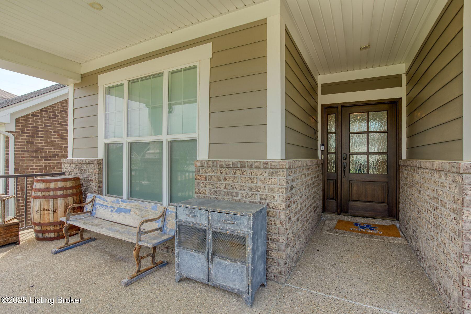 1206 Helm Place Ln, Louisville, Kentucky image 6