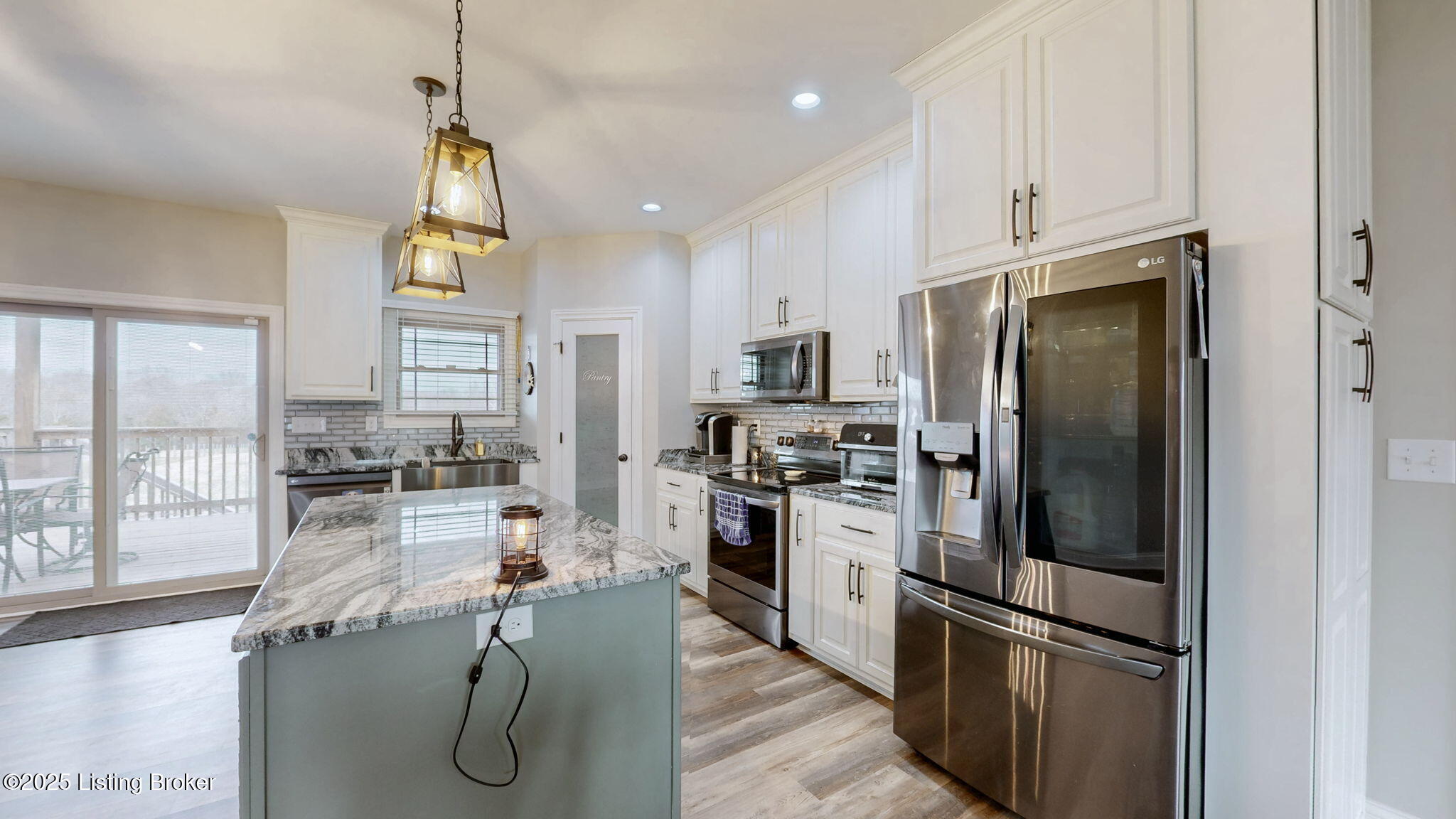 670 Meadowland Trail, Shepherdsville, Kentucky image 11
