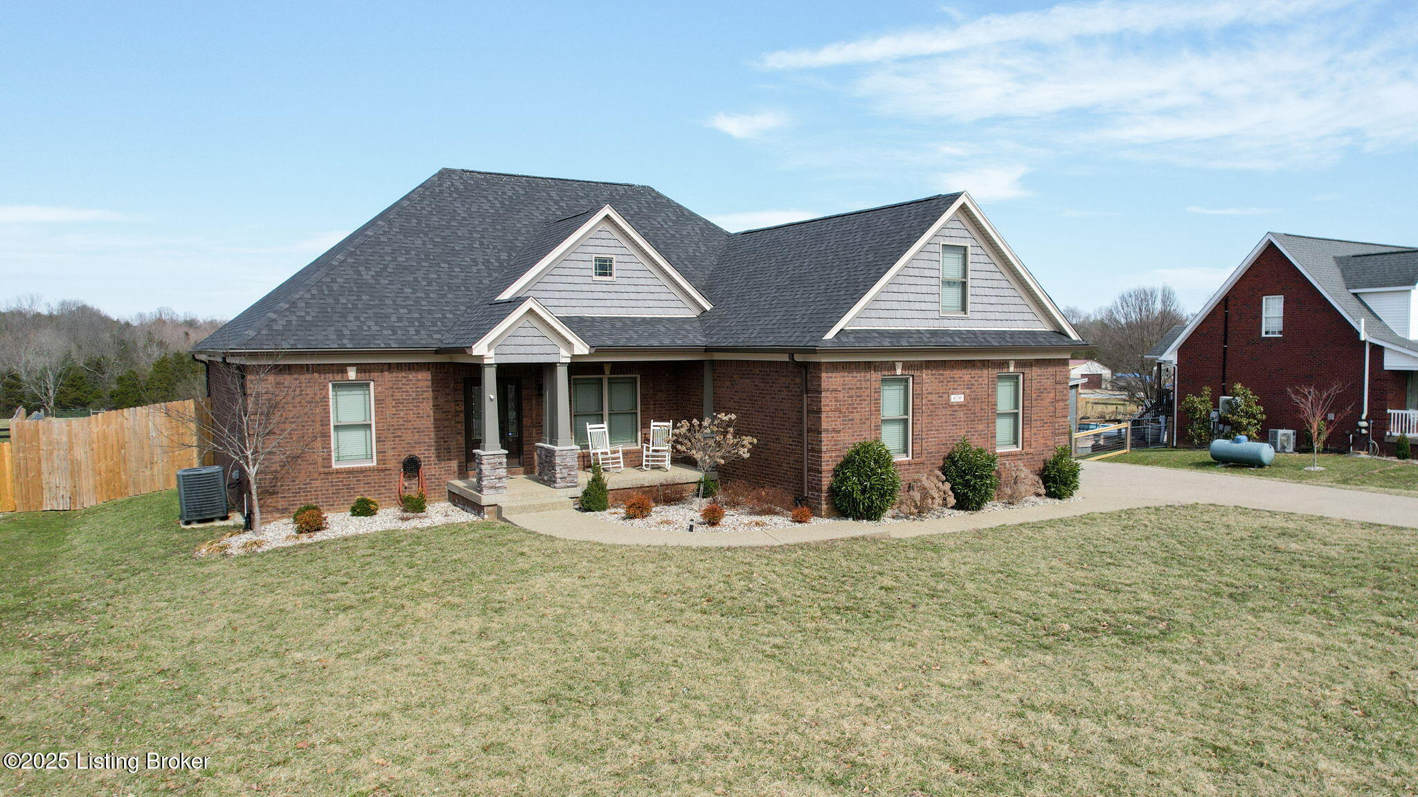 670 Meadowland Trail, Shepherdsville, Kentucky image 1