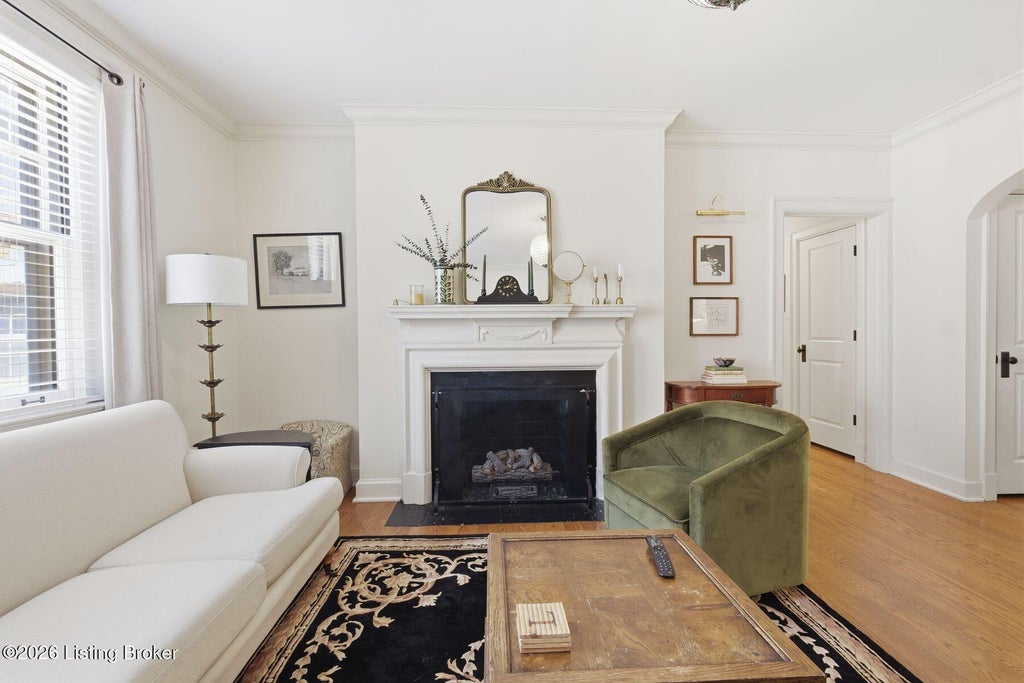 Photo of 1601 Spring Dr #10, Louisville, KY 40205 (MLS # 1731688)