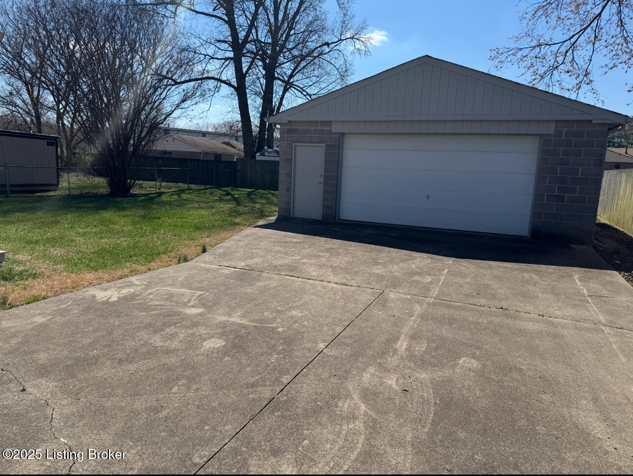 2508 Martin Ave, Louisville, Pennsylvania image 18