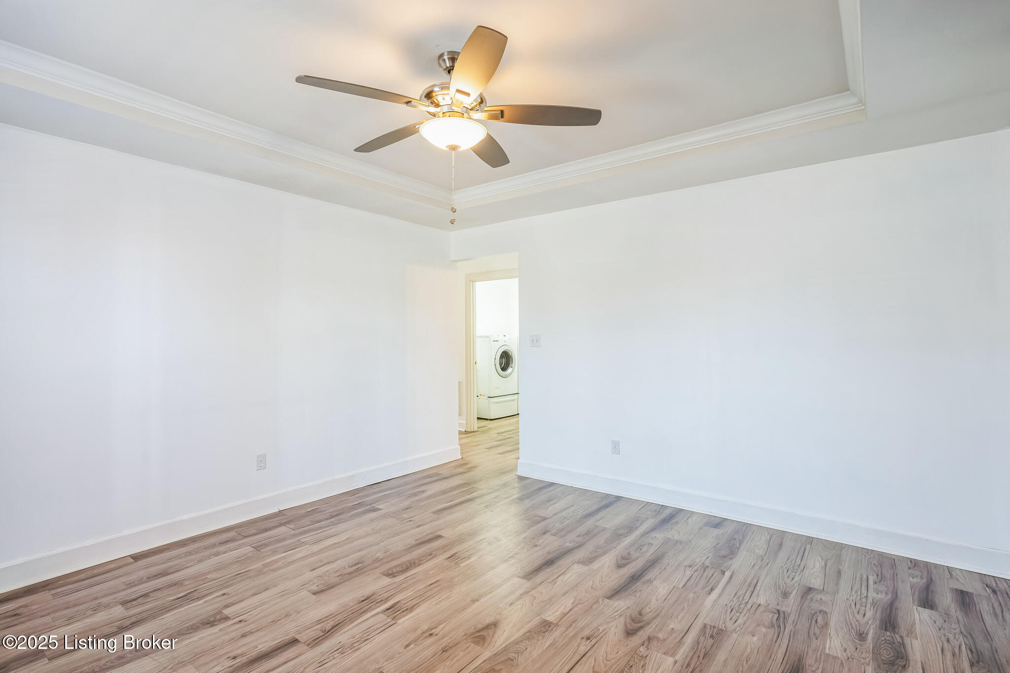 8501 Applegate Village Dr, Louisville, Kentucky image 10