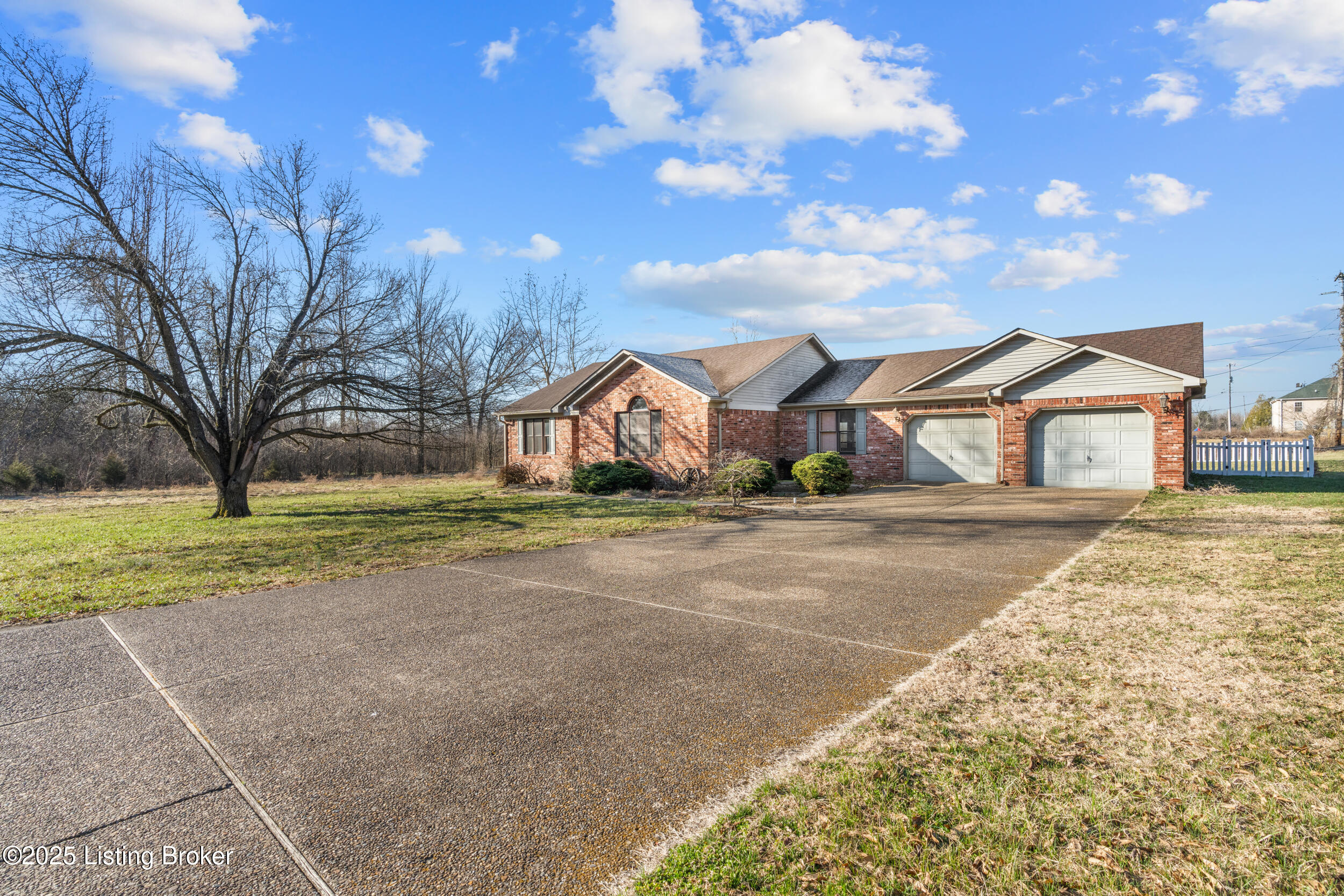 595 Centerview Dr, Shepherdsville, Kentucky image 6