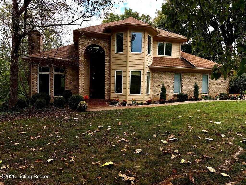 Photo of 7642 Deer Meadow Dr, Louisville, KY 40241 (MLS # 1729467)