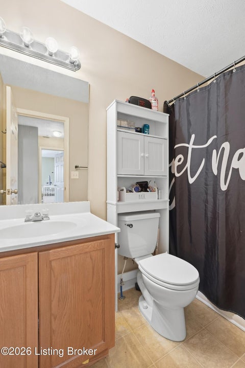 Tiny photo for 217 Miles Dr, Shepherdsville, KY 40165 (MLS # 1729382)