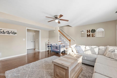 Tiny photo for 217 Miles Dr, Shepherdsville, KY 40165 (MLS # 1729382)