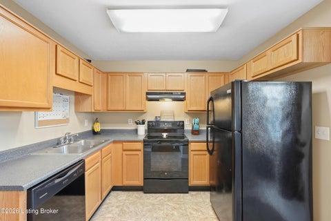 Tiny photo for 217 Miles Dr, Shepherdsville, KY 40165 (MLS # 1729382)