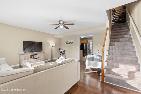 Tiny photo for 217 Miles Dr, Shepherdsville, KY 40165 (MLS # 1729382)