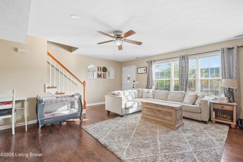 Tiny photo for 217 Miles Dr, Shepherdsville, KY 40165 (MLS # 1729382)