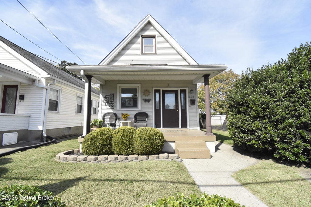 Photo of 665 Lynn St, Louisville, KY 40217 (MLS # 1732959)