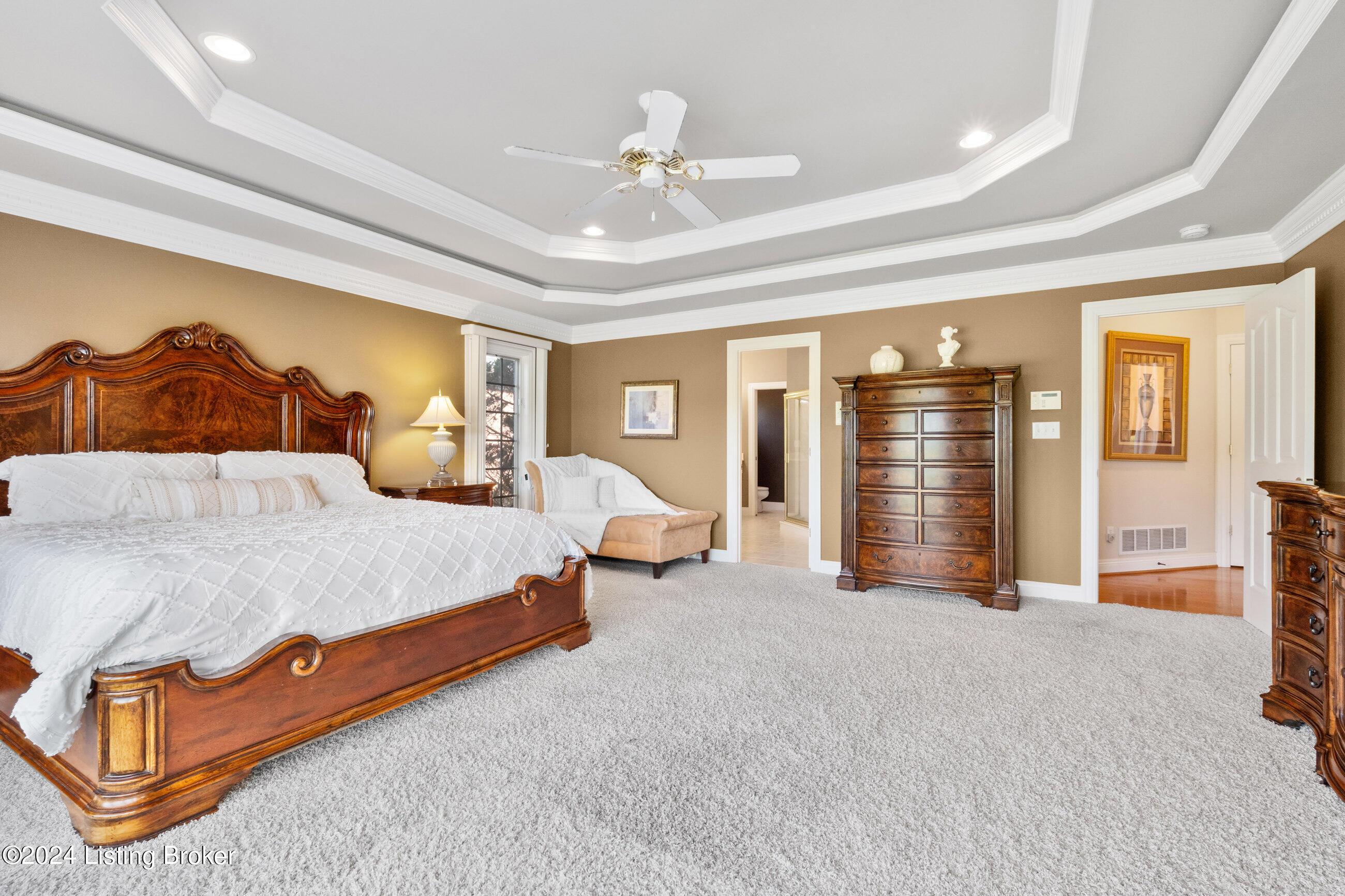 14702 Forest Oaks Dr, Louisville, Kentucky image 36