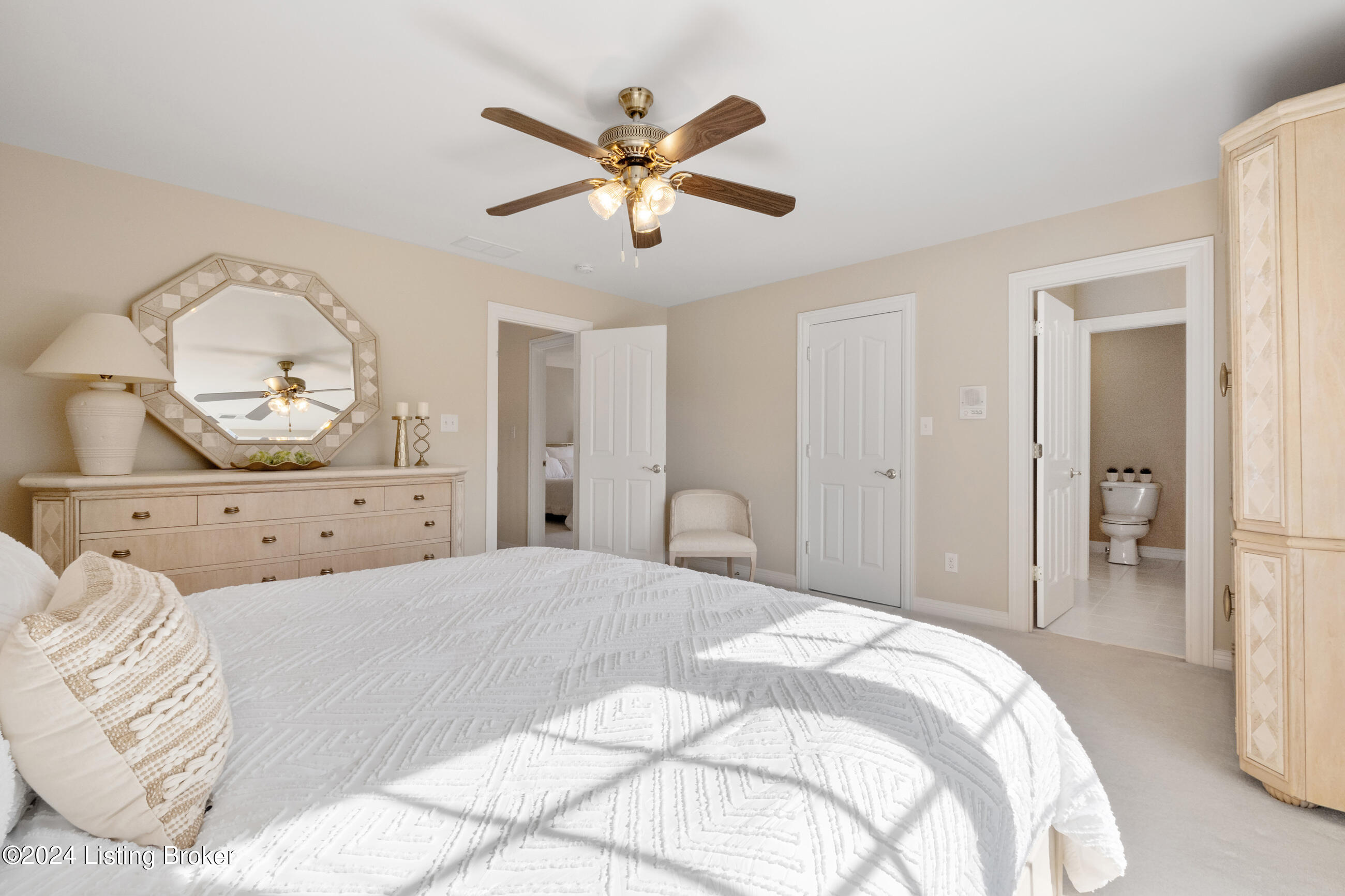 14702 Forest Oaks Dr, Louisville, Kentucky image 41