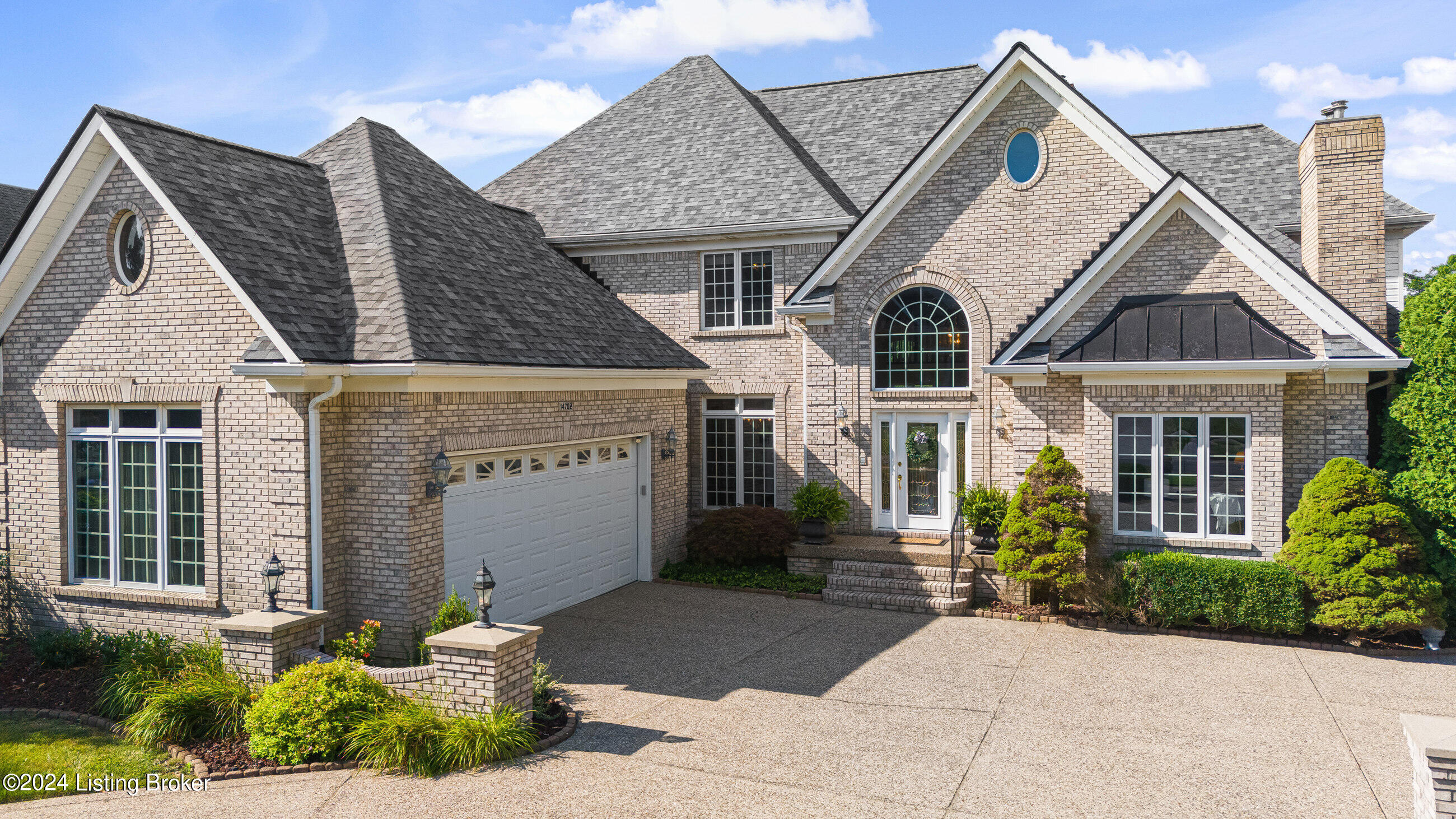 14702 Forest Oaks Dr, Louisville, Kentucky image 16