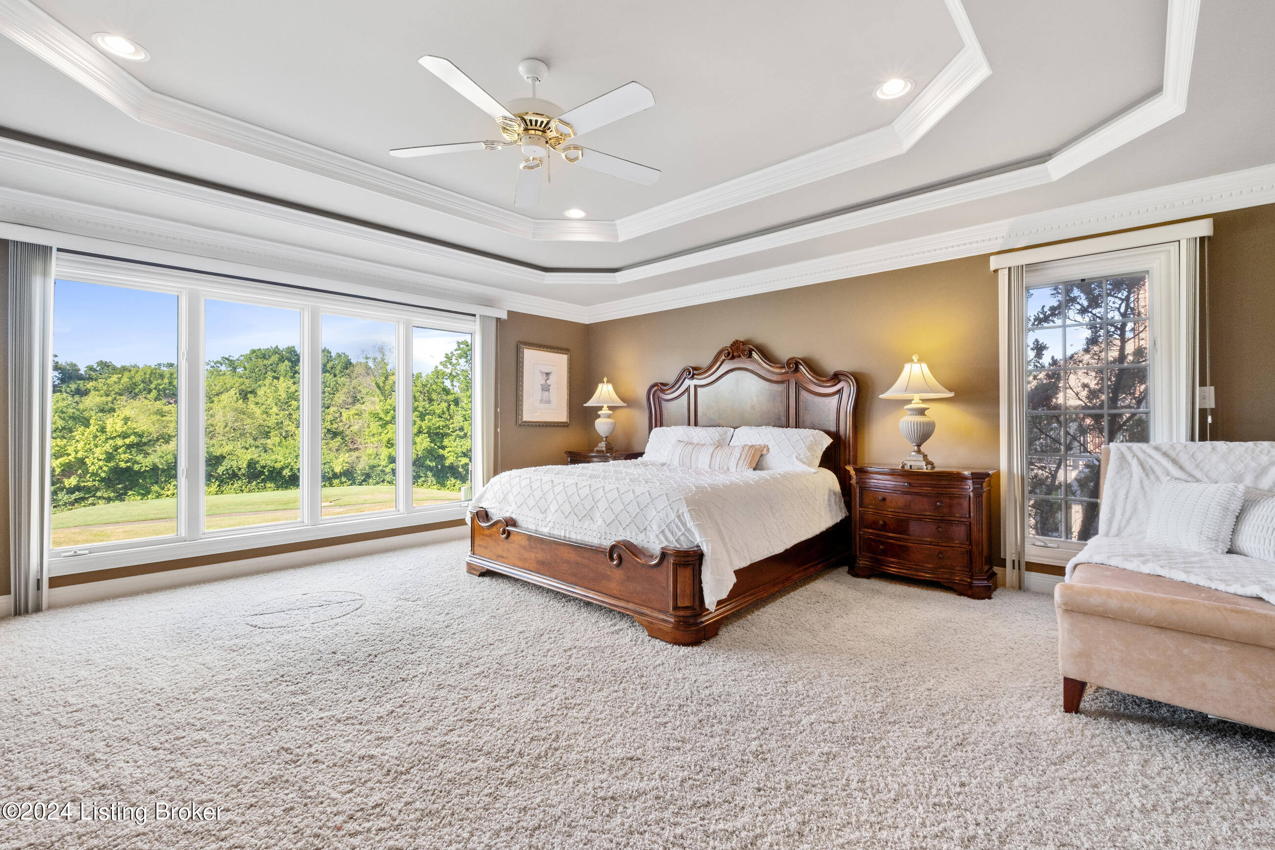 14702 Forest Oaks Dr, Louisville, Kentucky image 7