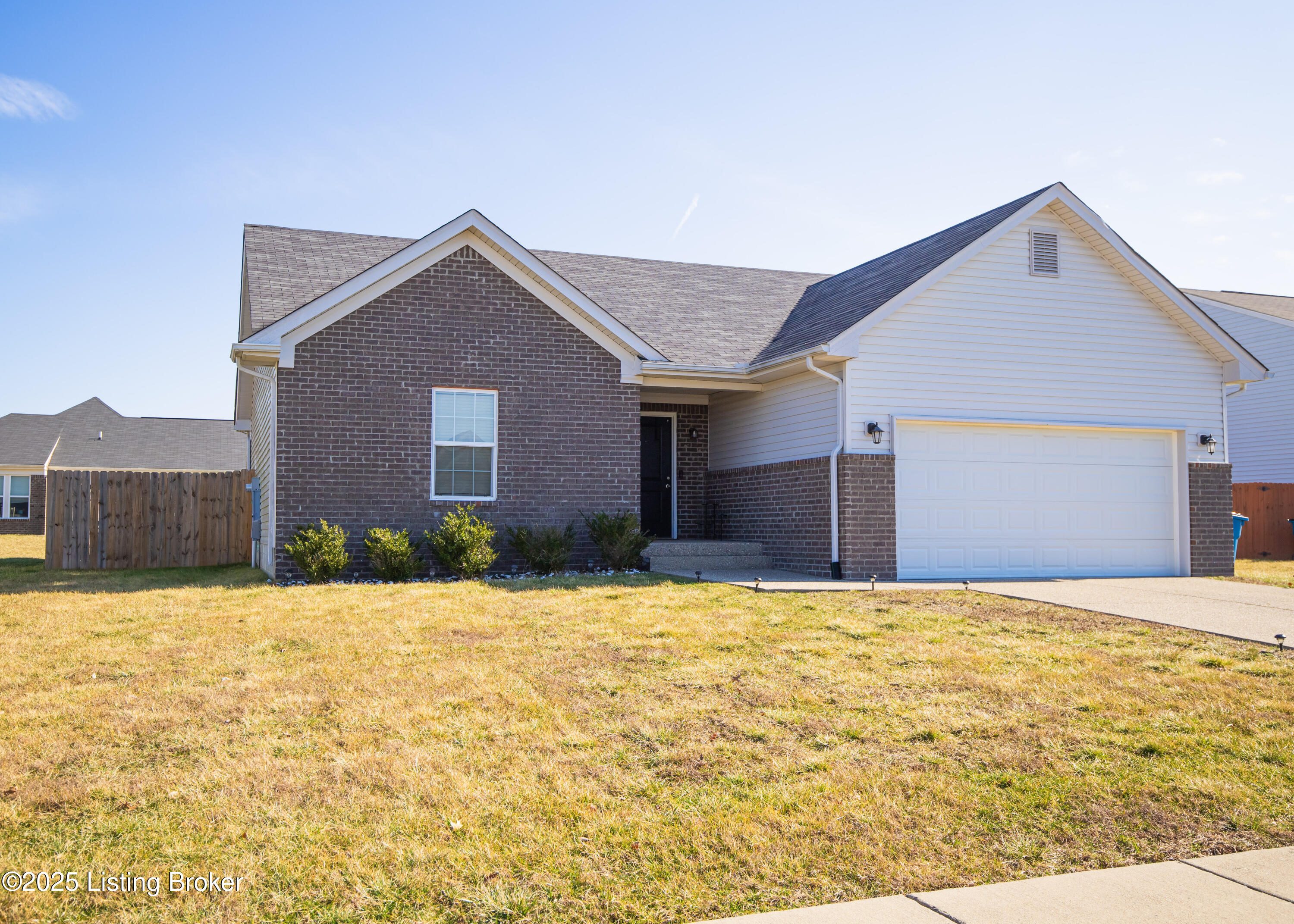208 Gadwall Ct, Shepherdsville, Kentucky image 2