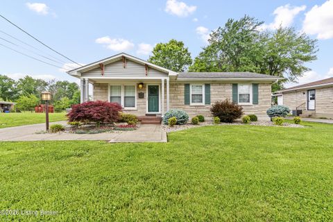 Photo of 6114 Gloria Ln, Louisville, KY 40213 (MLS # 1716171)
