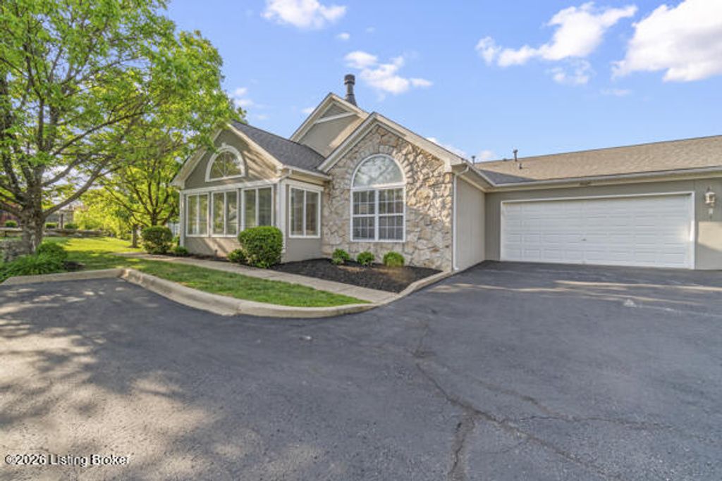Photo of 14403 Troon Dr, Louisville, KY 40245 (MLS # 1715772)