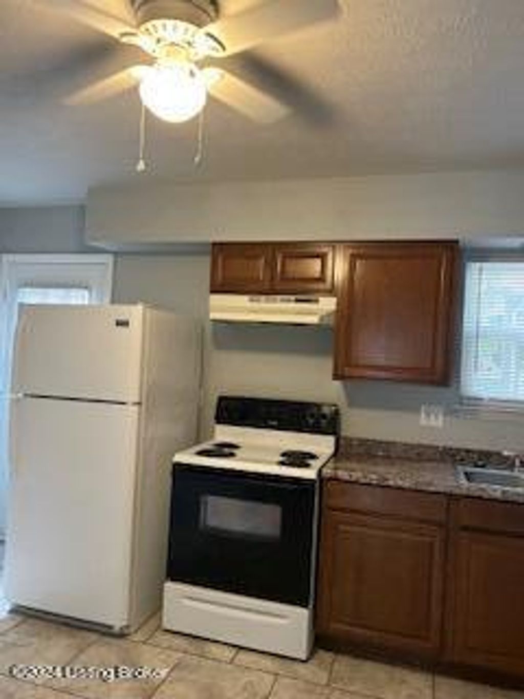 Photo of 112 E Ashland Ave, Louisville, KY 40214 (MLS # 1705529)