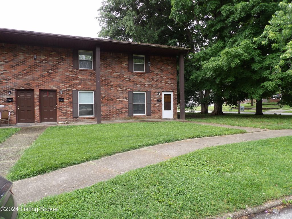 Photo of 112 E Ashland Ave, Louisville, KY 40214 (MLS # 1705529)