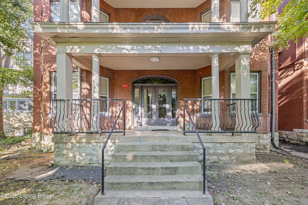 Photo of 1456 S 4th St, Louisville, KY 40208 (MLS # 1729321)