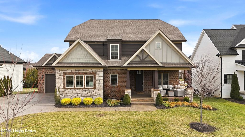 Photo of 3313 Meadow Bluff Way, Louisville, KY 40245 (MLS # 1710037)
