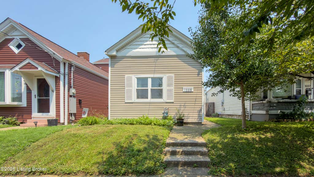 Photo of 1035 E Caldwell St, Louisville, KY 40204 (MLS # 1724711)
