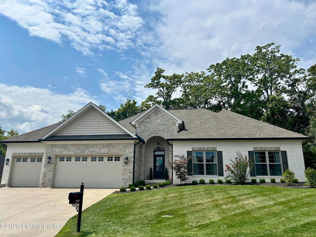 Photo of 228 Maple Valley Rd, Louisville, KY 40245 (MLS # 1726883)