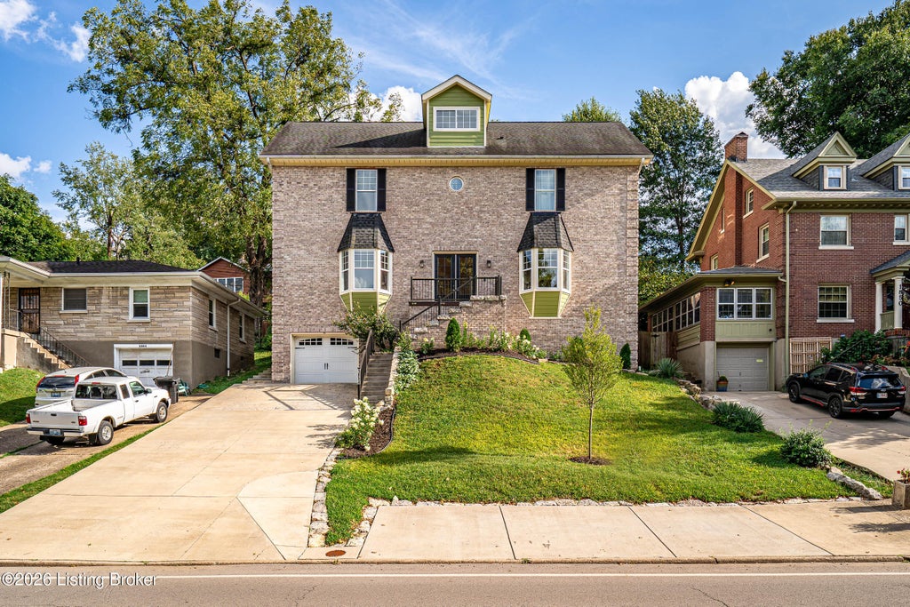 Photo of 1854 Trevilian Way, Louisville, KY 40205 (MLS # 1731586)