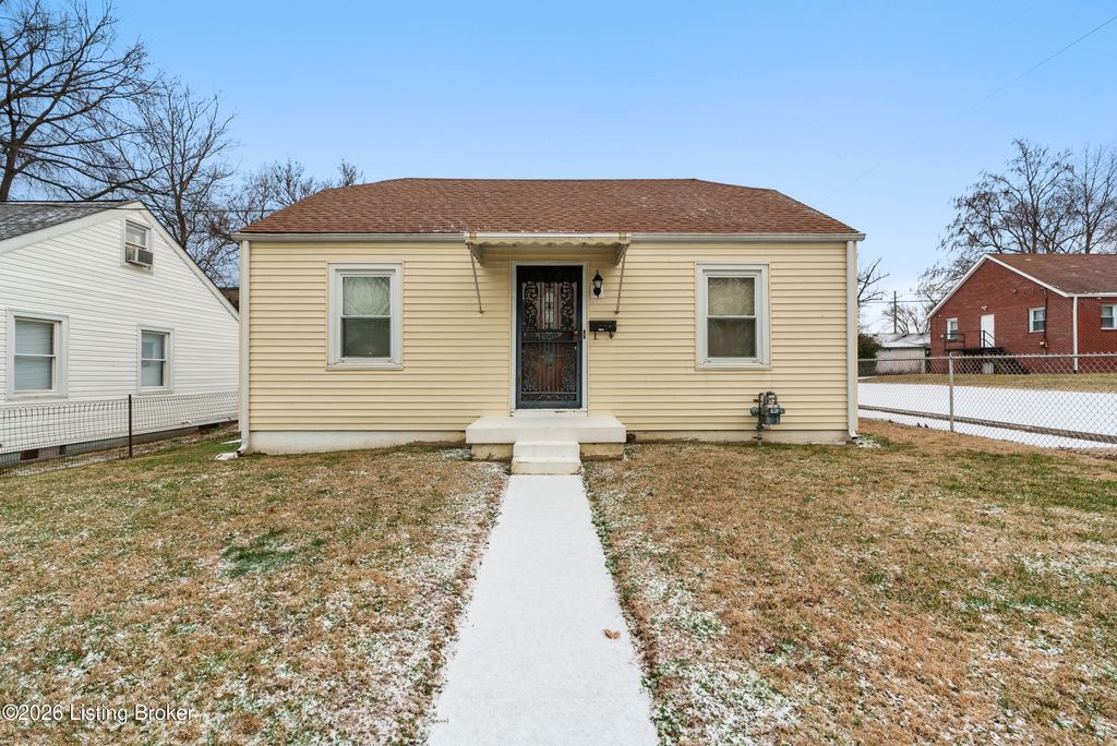 Photo of 4319 S Brook St, Louisville, KY 40214 (MLS # 1707789)