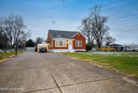 Photo of 3702 Kramers Ln, Louisville, KY 40216 (MLS # 1705624)