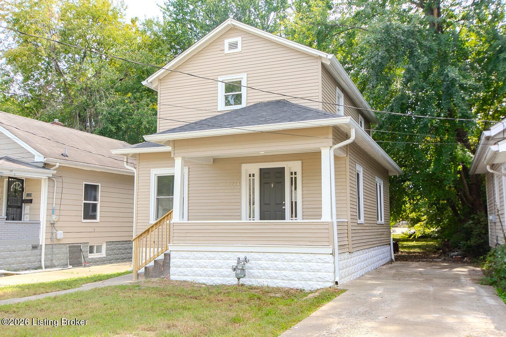 Photo of 1224 Bicknell Ave, Louisville, KY 40215 (MLS # 1730816)