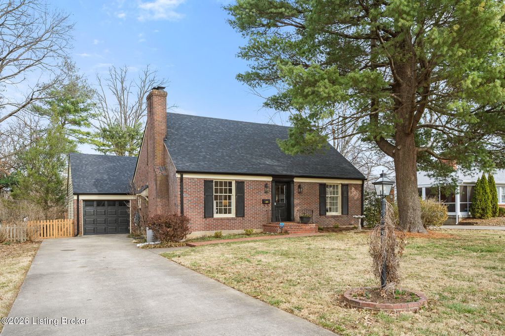 Photo of 4313 Lincoln Rd, Louisville, KY 40220 (MLS # 1708750)