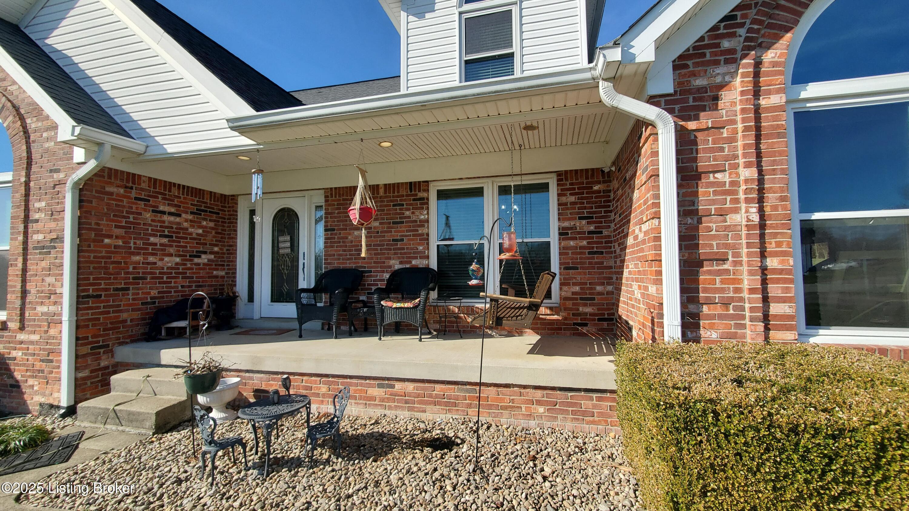680 Foxmoore Dr, Taylorsville, Kentucky image 4