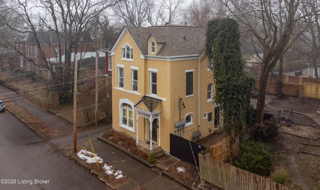 Photo of 210 St Joseph St, Louisville, KY 40203 (MLS # 1709292)