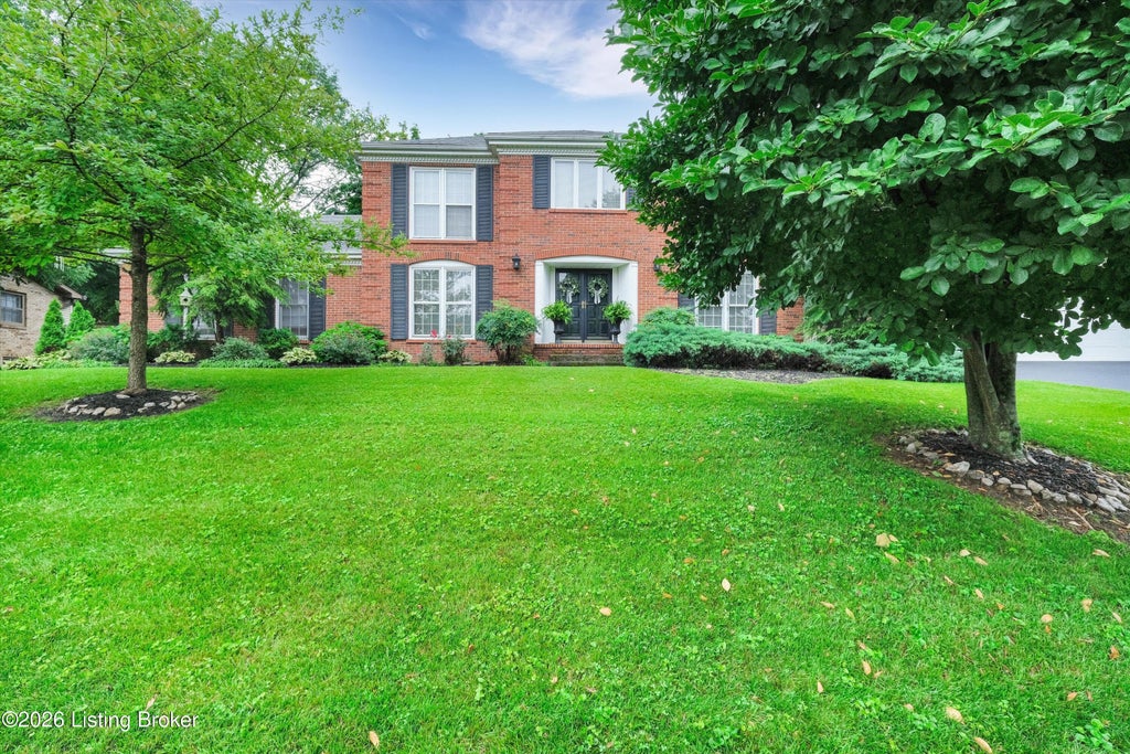 Photo of 7109 Blazier Ct, Louisville, KY 40228 (MLS # 1721948)