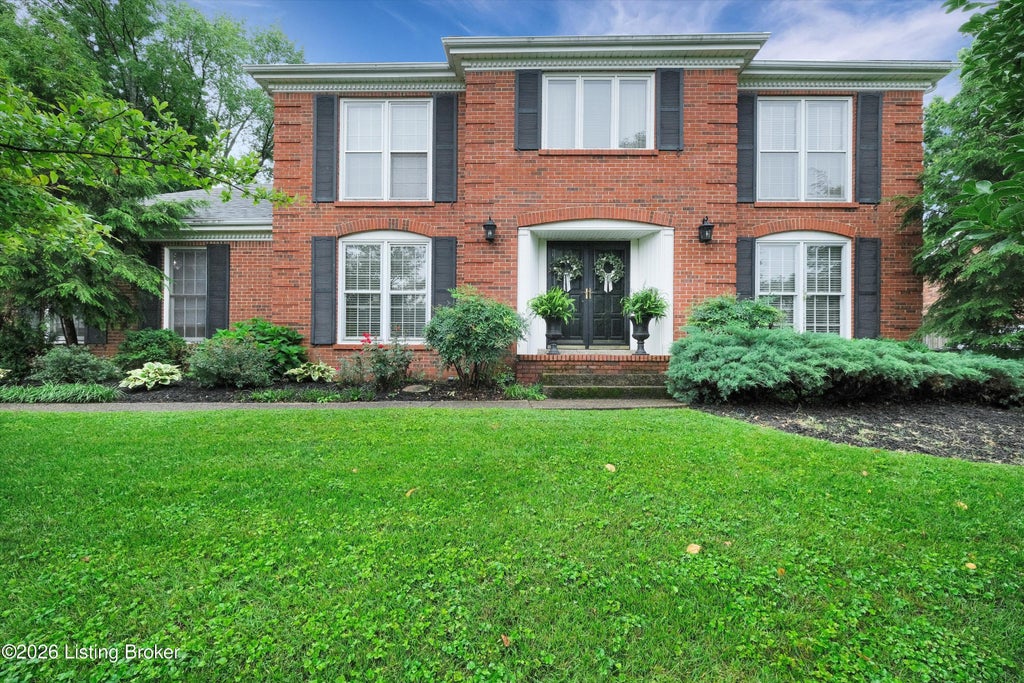 Photo of 7109 Blazier Ct, Louisville, KY 40228 (MLS # 1721948)